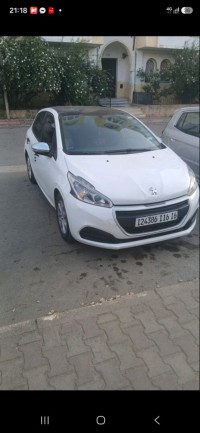 سيارات-peugeot-208-2016-access-facelift-هراوة-الجزائر