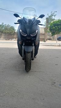 دراجات-نارية-وسكوترات-yamaha-xmax-2018-درارية-الجزائر