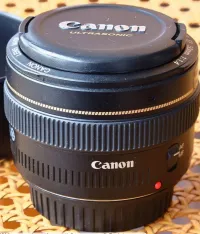 CANON RF 24-105 MM ET CANON 50 MM 1.4