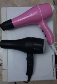 Sèche cheveux