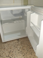 refrigirateurs-congelateurs-mini-bar-frigo-فريجيدار-صغير-bab-ezzouar-alger-algerie