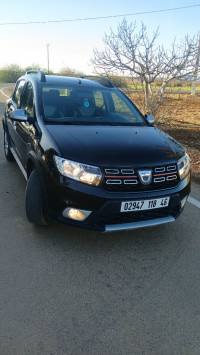 voitures-dacia-sandero-2018-stepway-restylee-chaabet-el-ham-ain-temouchent-algerie