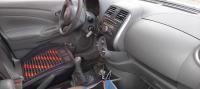 سيارات-nissan-sunny-2013-الأغواط-الجزائر