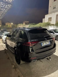 Mercedes GLE 2024 300d 7 places