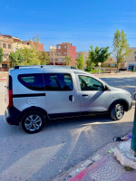 voitures-renault-kongoo-stepway-2023-privilege-maghnia-tlemcen-algerie