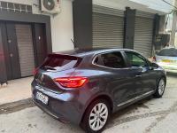 voitures-renault-clio5-2021-entance-douera-alger-algerie