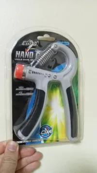 Hand grip 
