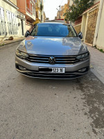 automobiles-volkswagen-passat-2023-business-line-blida-algerie