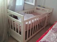 produits-pour-bebe-lit-en-bois-rouge-bouinan-blida-algerie