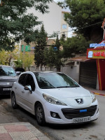 voitures-peugeot-207-2011-allure-setif-algerie