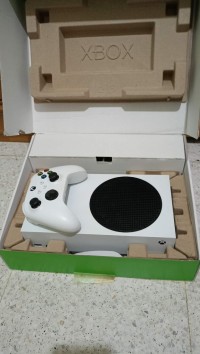 أجهزة-ألعاب-الفيديو-xbox-series-s-تيارت-الجزائر