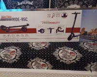 Trottinette électrique urbanglide 