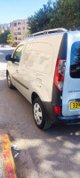 voitures-renault-kangoo-2015-blida-algerie