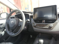 automobiles-vehicules-toyota-corolla-2023-djamaa-el-meghaier-algerie