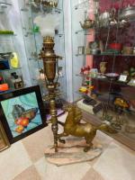 antiquites-collections-grande-lampe-a-petrole-avec-sculpture-cheval-en-bronze-et-socle-marbre-boumerdes-algerie