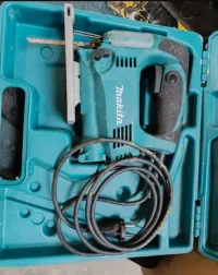 Scie sauteuse Makita
