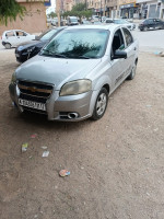 voitures-chevrolet-aveo-4-portes-2011-djelfa-algerie