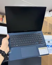 ASUS ZENBOOK 14 / 12th I5-1240P / 8Go DDR5 / 512SSD / 14 2.8K 