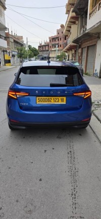 سيارات-skoda-fabia-2023-style-plus-الطاهير-جيجل-الجزائر