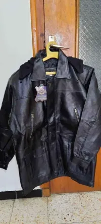 vestes cuir avec capuche 