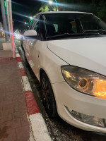 citadine-skoda-fabia-2013-style-ain-benian-alger-algerie