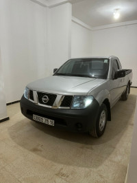 voitures-nissan-navara-2015-simple-cabine-chlef-algerie