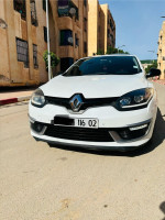 voitures-renault-megane-3-2016-gt-line-black-touch-chlef-algerie