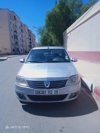 سيارات-dacia-logan-2012-demi-confort-قديل-وهران-الجزائر