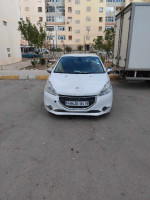 voitures-peugeot-208-2014-allure-setif-algerie