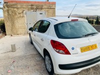 سيارات-peugeot-207-2012-new-active-بوسكن-المدية-الجزائر