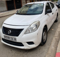 berline-nissan-sunny-2014-bouira-algerie