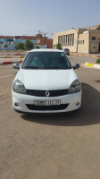 citadine-renault-clio-campus-2012-mostaganem-algerie