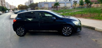 voitures-renault-clio-5-2023-zen-oran-algerie