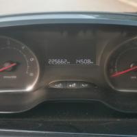 سيارات-peugeot-208-2013-مازونة-غليزان-الجزائر