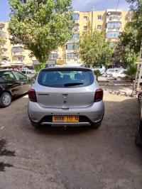 سيارات-dacia-sandero-2017-stepway-عمر-البويرة-الجزائر