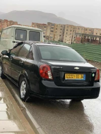 Chevrolet Optra 4 portes 2011 
