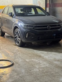 سيارات-volkswagen-t-roc-2025-r-line-edition-باب-الزوار-الجزائر