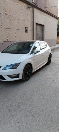 voitures-seat-leon-2015-linea-r-sidi-bel-abbes-algerie