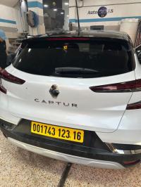 سيارات-renault-captur-2023-equilibre-القبة-الجزائر