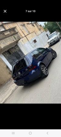 سيارات-volkswagen-golf-4-2001-match-المدية-الجزائر