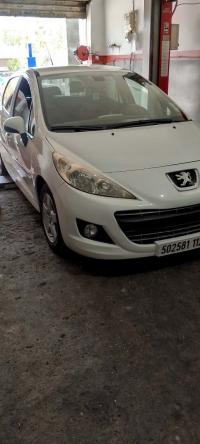سيارات-peugeot-207-2012-خنشلة-الجزائر