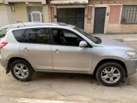 tout-terrain-suv-toyota-rav4-2011-saida-algerie