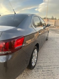 سيارات-peugeot-301-2022-باب-الزوار-الجزائر