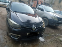 berline-renault-fluence-2015-lakhdaria-bouira-algerie