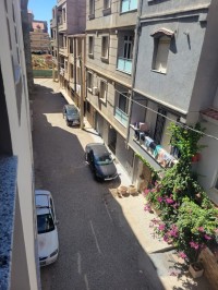 appartement-location-f4-alger-ain-taya-algerie