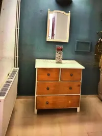 Commode