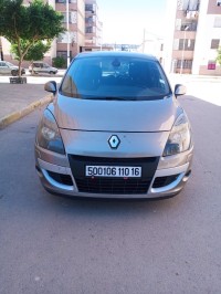 سيارات-renault-scenic-2010-الكاليتوس-الجزائر