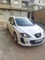 moyenne-berline-seat-leon-2010-khraissia-alger-algerie