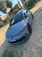 voitures-volkswagen-golf-8-2023-gtd-dar-el-beida-alger-algerie