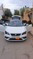 voitures-seat-leon-2019-beats-tlemcen-algerie